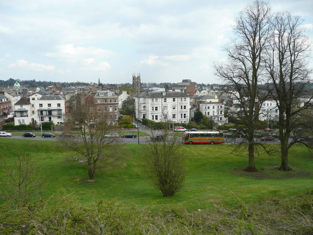 Tunbridge Wells Skyline Geograph.org.uk 799699